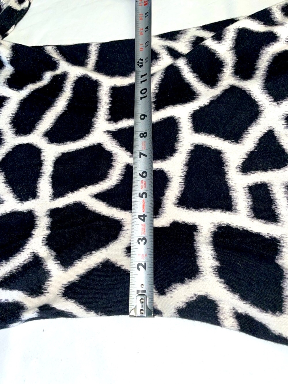 Women’s Chic B & W MICHAEL KORS Giraffe Print Long Sleeve Knit Sweaterdress SzXS - Picture 9 of 10